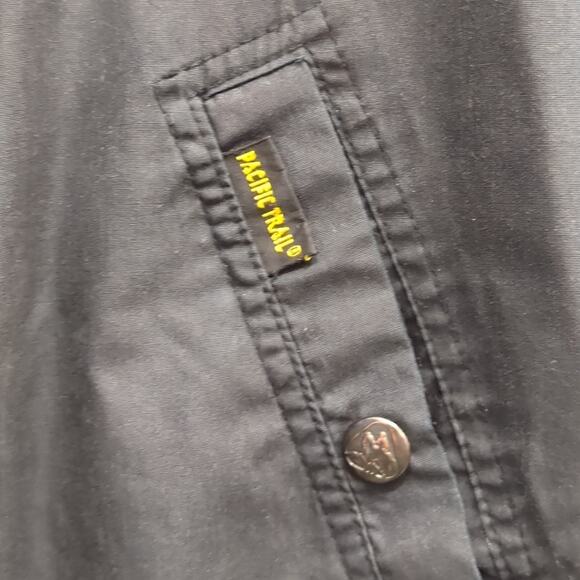 Pacific Trail Black Windbreaker with roll up hood size XL - Picture 4 of 12